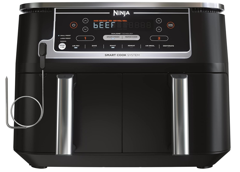 Friteuse \u00e0 air noire 6 en 1 avec deux paniers ind\u00e9pendants \u200bNinja Foodi.