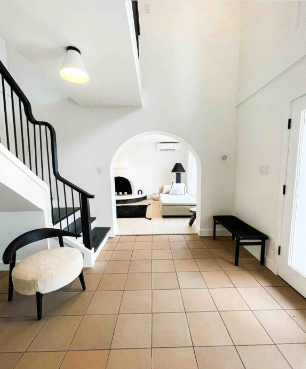 Front entrance of the Airbnb.