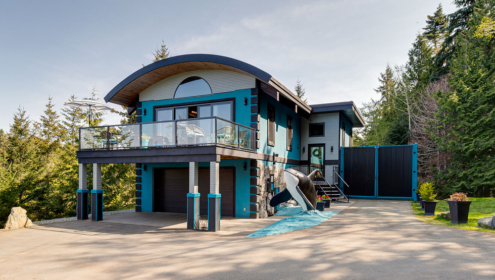 Front views of the blue home.