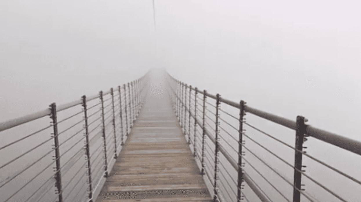 Gatlinburg Skybridge Video Shows How Haunting It Can Be When Covered In Mountain Mist