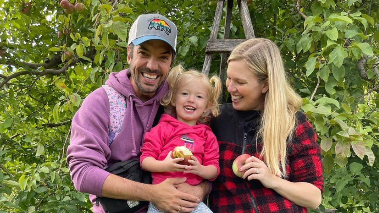 Geneviève Tardif, Charles Hamelin et leur fille Violette.