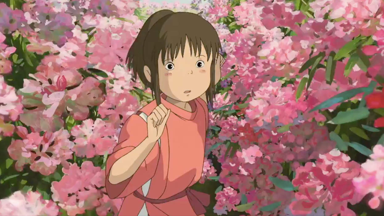Get ready to relieve these adventures! Netflix Canada recently announced that Studio Ghibli movies are coming to the streaming platform so soon. You and your cuddle buddy will have nearly two dozen films to keep you happily glued to your couch for days.