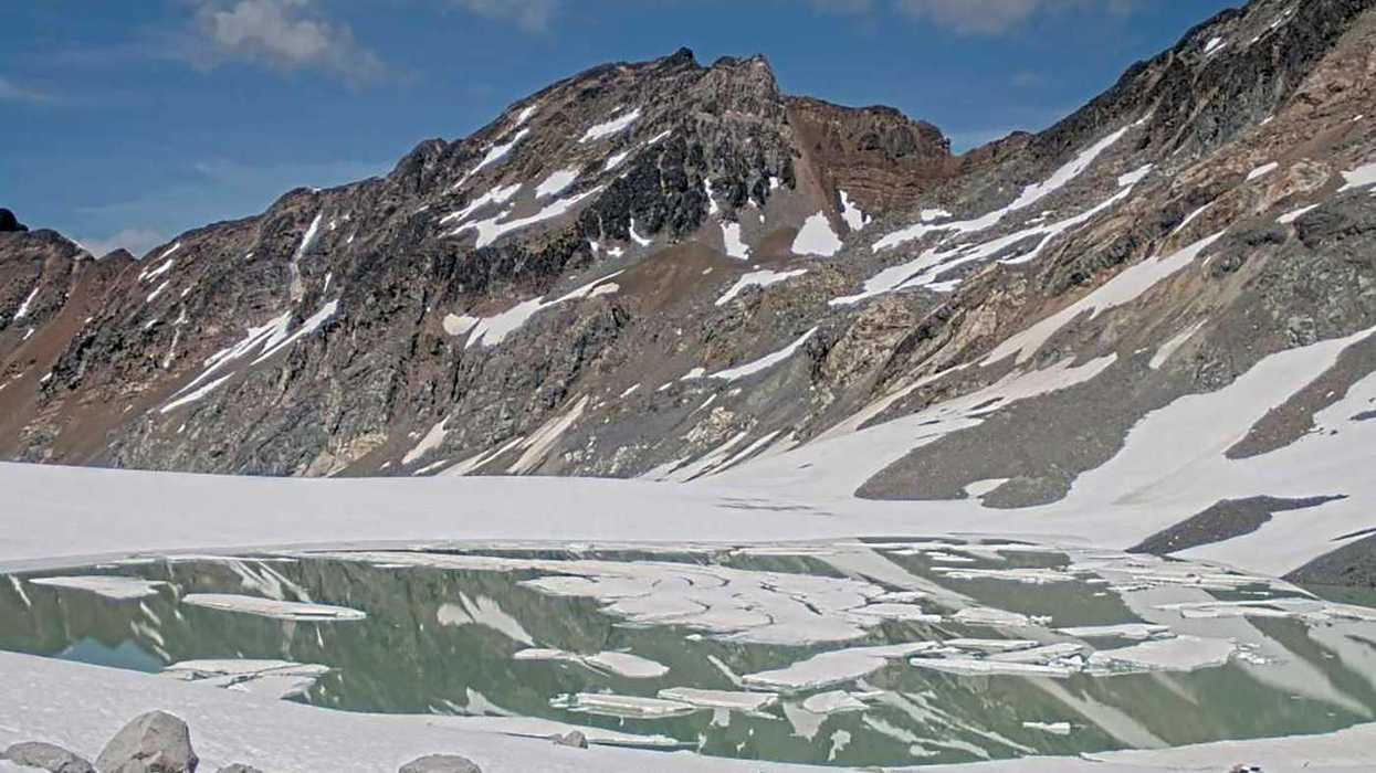 Glacial lake near Pemberton, B.C. has burst