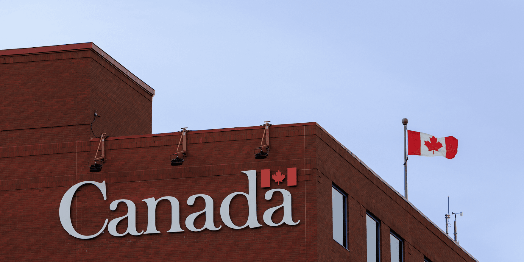 Health Canada Is Hiring Admin Assistants All Over The Country & You Don't Need A Degree To Apply - Vimarsana News