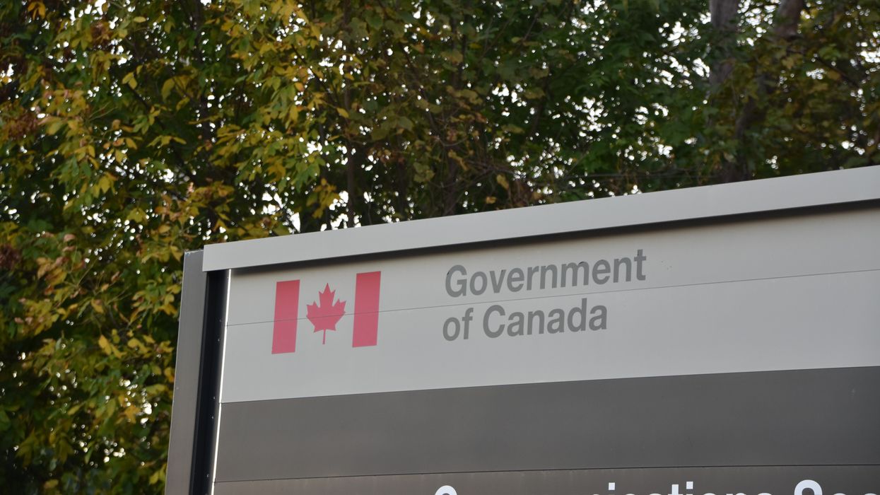 government of canada sign