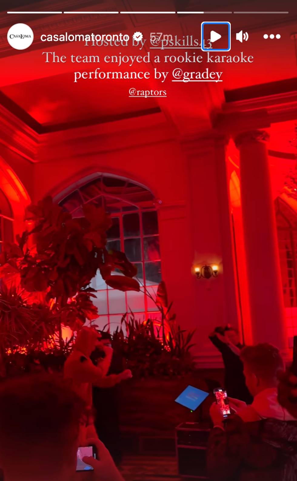 Gradey Dick singing karaoke during the Raptors' 2023 Halloween party.