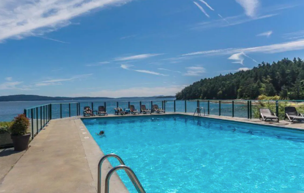 Guesthouse at Inn of The Sea.