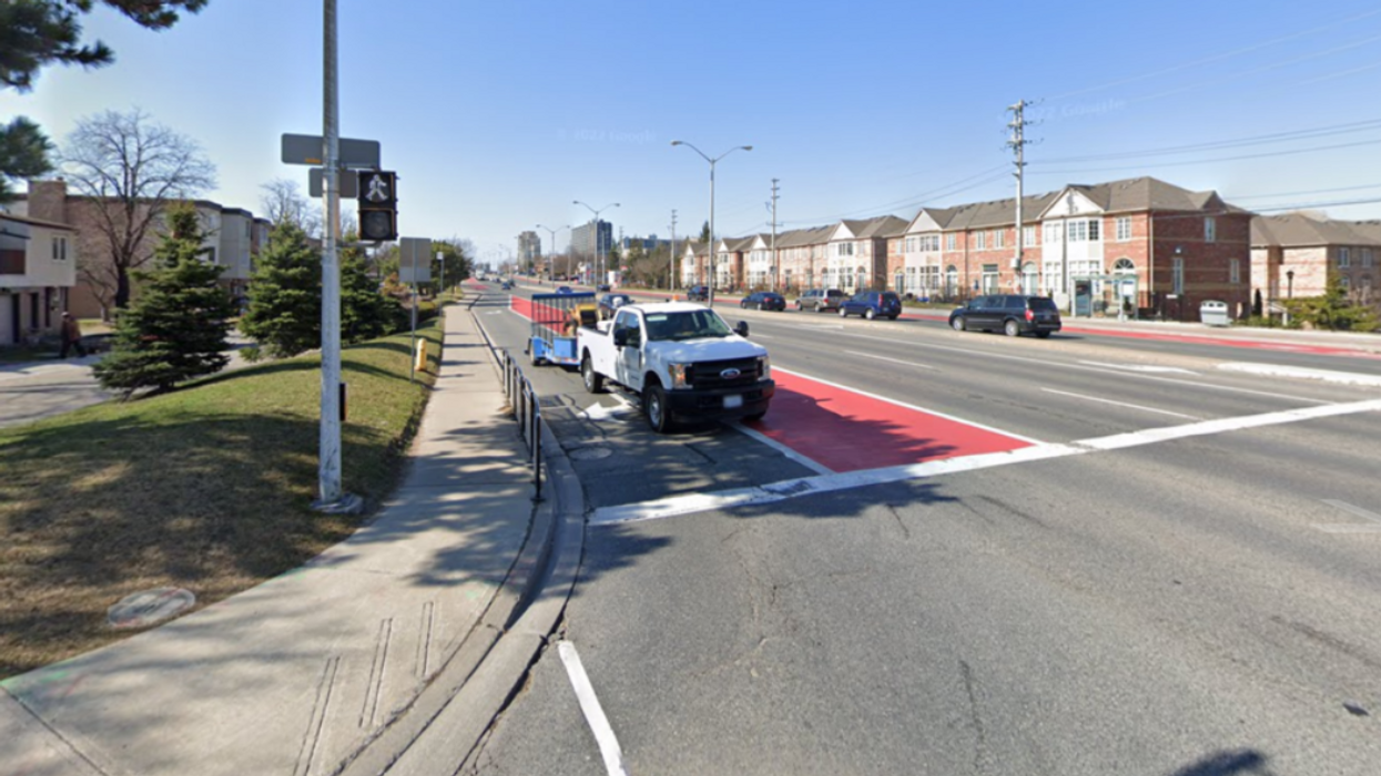 Guildwood Parkway and Kingston Road intersection.