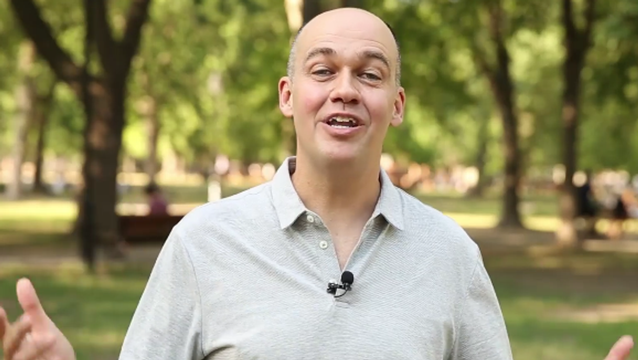 Guy Nantel officiellement candidat pour devenir chef du Parti québécois et il fait déjà réagir