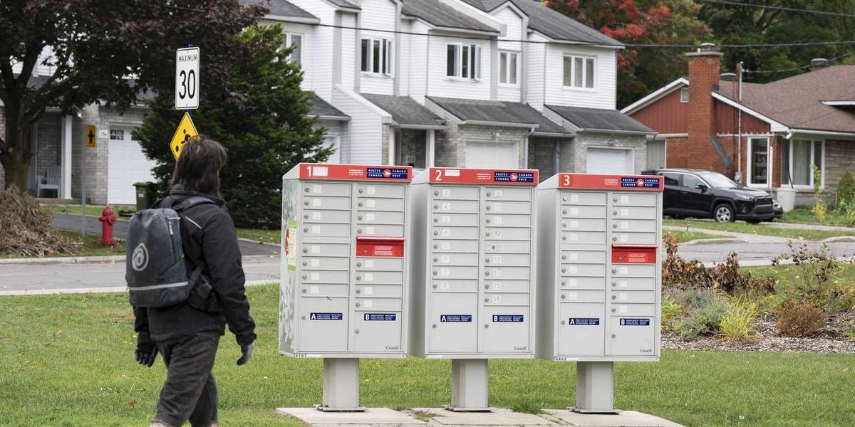 Canada Post moves to convert nearly half a million more homes to community mailboxes Canada Post moves to convert nearly half a million more homes to community mailboxes