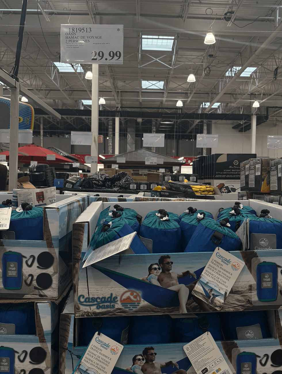 Hamac de voyage pour deux personnes Cascade Oasis \u00e0 vendre au Costco.