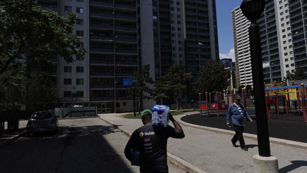 Hamilton to pilot maximum heat bylaw
