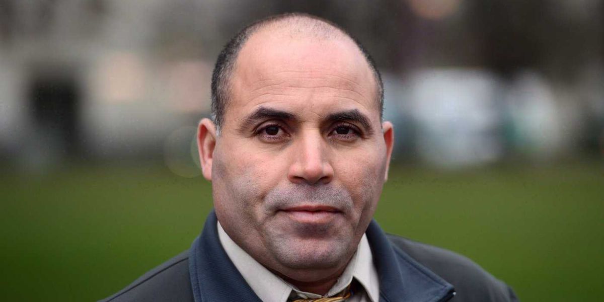 Mohamed Harkat, facing deportation, wins round in bid to stay in Canada Mohamed Harkat, facing deportation, wins round in bid to stay in Canada