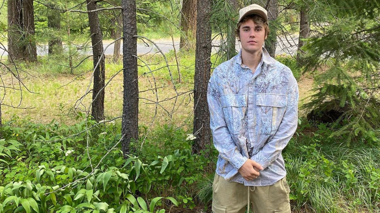 He's clapping back! Justin Bieber recently spoke on Instagram about the Black Lives Matter movement and death of Breonna Taylor but one fan wasn't too happy about his post. The Canadian singer slammed the troll in the comments and even shared a screenshot of the exchange.