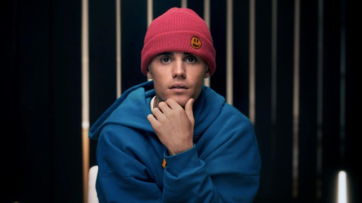 He's refuting these allegations. Justin Bieber took to Twitter to deny that he sexually assaulted a fan back in 2014. The singer provided proof of what he was doing on the supposed night of the encounter, including Airbnb receipts from a stay with his then-girlfriend, Selena Gomez.