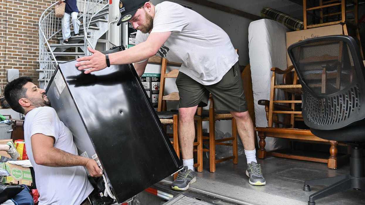 Health experts give advice on moving day injuries
