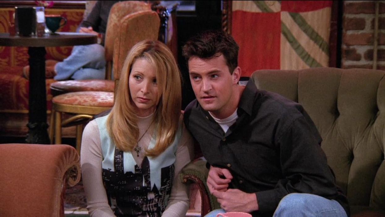 Her eyes! Her eyes! Lisa Kudrow shared that her favourite scene from Friends took some big inspiration from Matthew Perry's character, Chandler Bing. She even said that she asked permission from the Canadian before filming the shot.