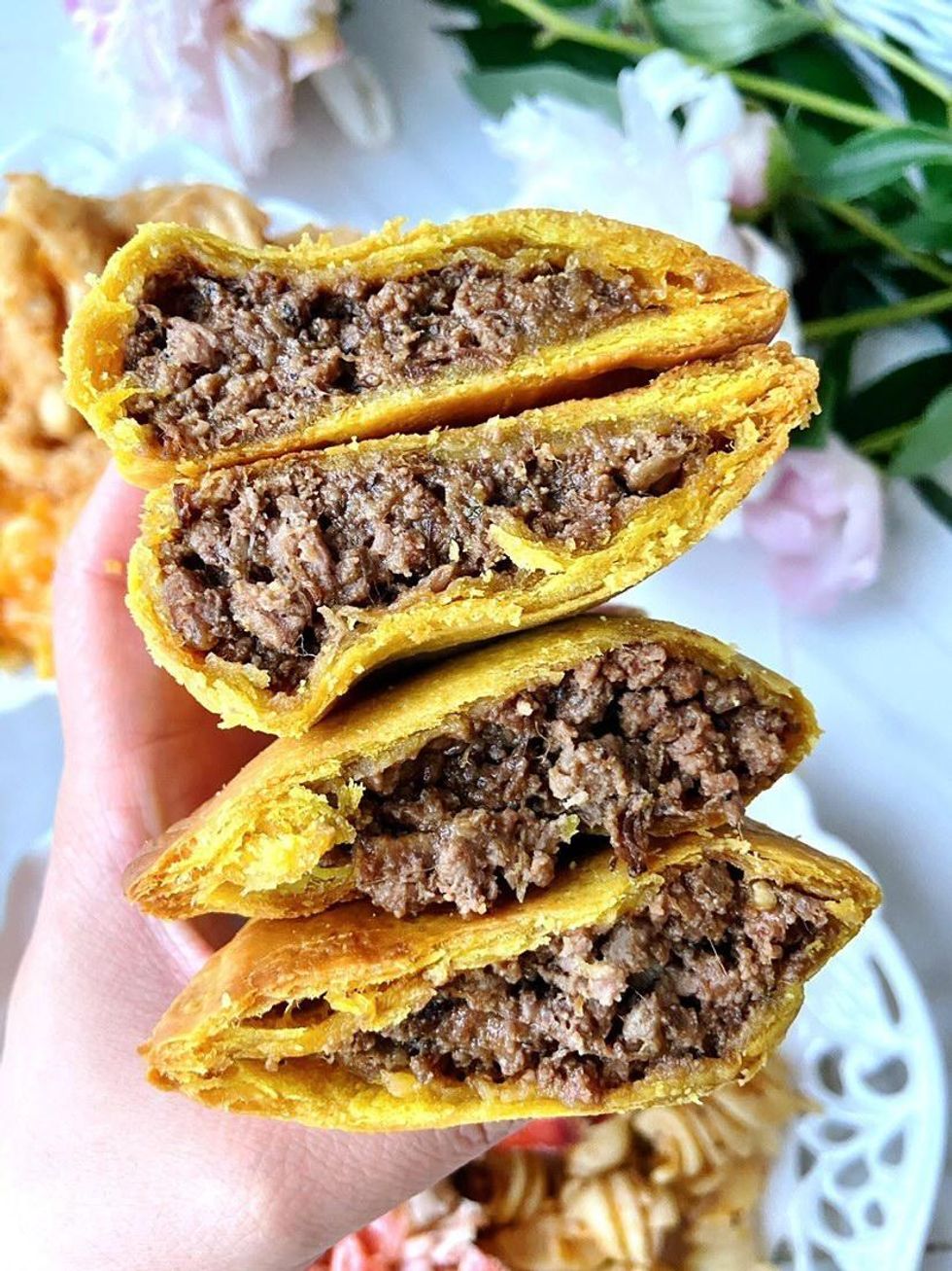 Here Are The Best Restaurants In Ottawa For Cheap Eats According To 9 Top Food Pros