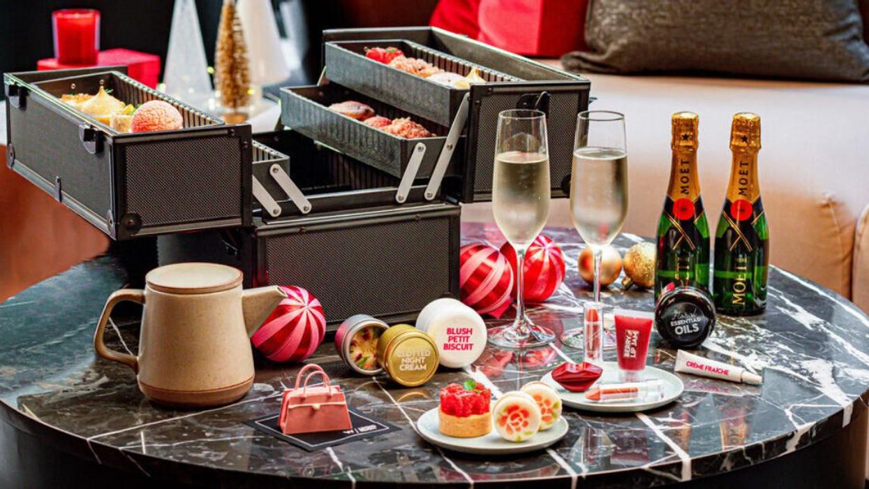 High Beau-Tea at the W Hotel in Toronto.