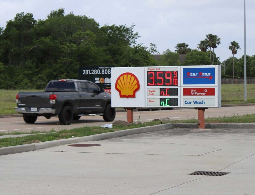 High gas prices bring frustration to Houstonians