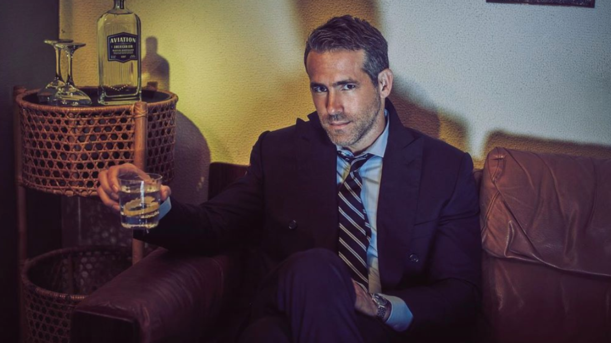 His antics continue! Leave it to the Canadian actor to keep us laughing even when poking jabs at other famous faces. Ryan Reynolds recently trolled the Royal Family when he jokingly placed an order for their new Buckingham Palace Gin.