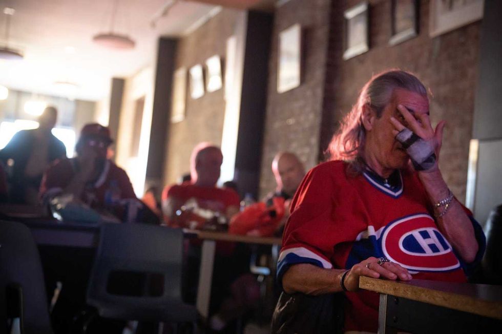 Hockey fever reaches those in Montreal shelters