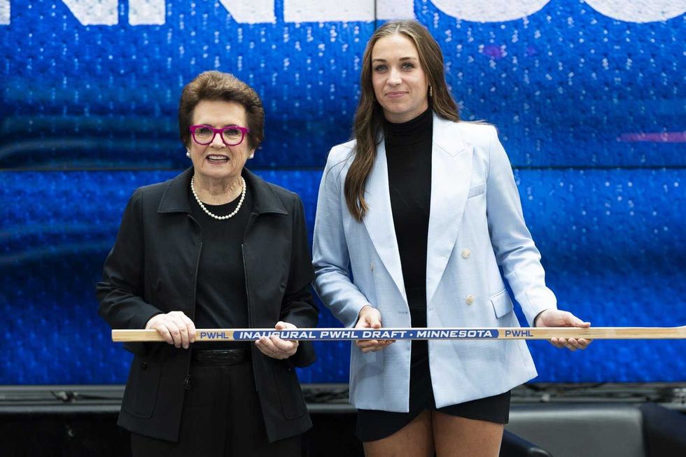 'Hockey Night in Canada' returns on CBC with PWHL