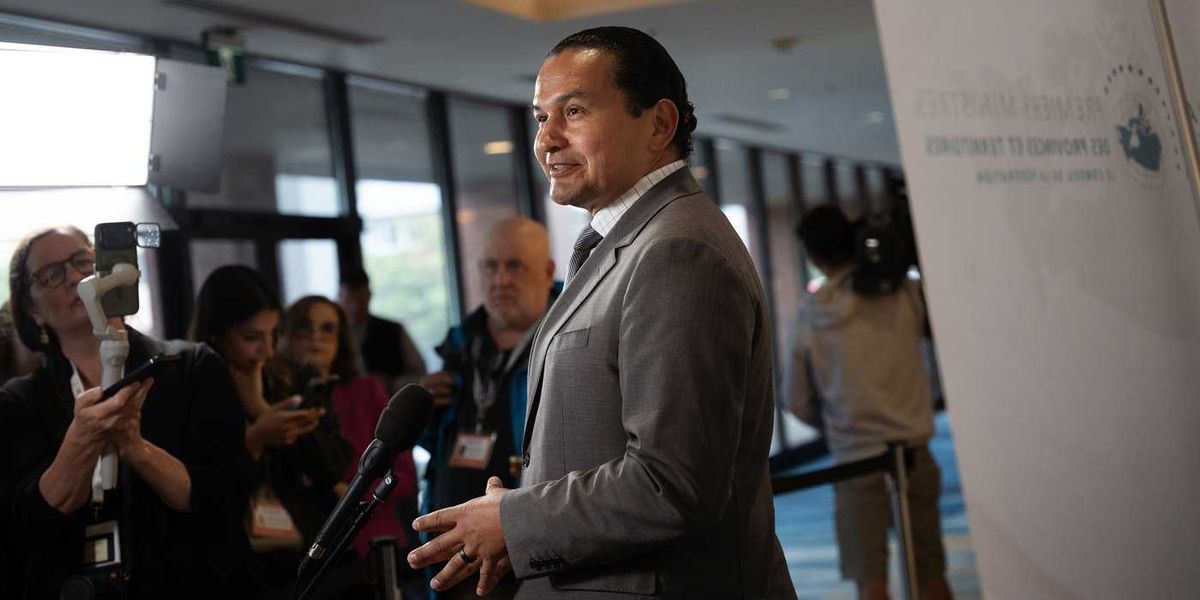 Holt, Kinew say they would defend Canada amid sovereignty push in Alberta, Quebec Holt, Kinew say they would defend Canada amid sovereignty push in Alberta, Quebec