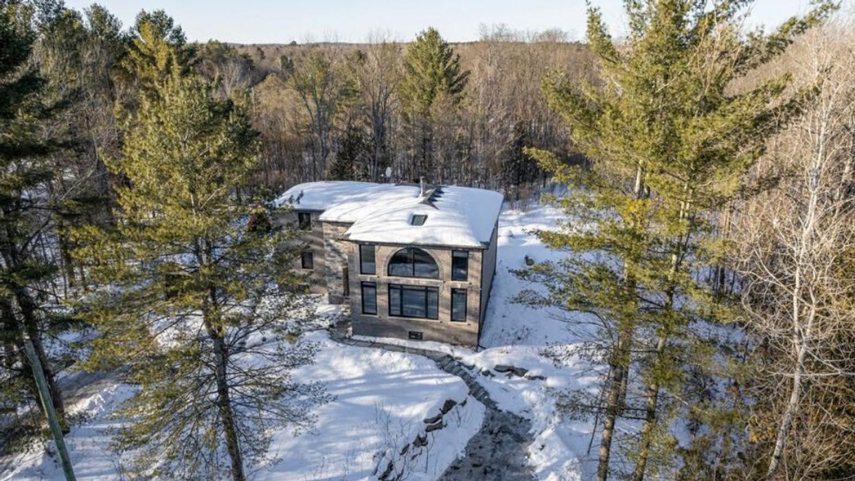 House for sale in Marmora, Ontario.