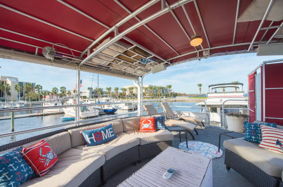 Houseboat.