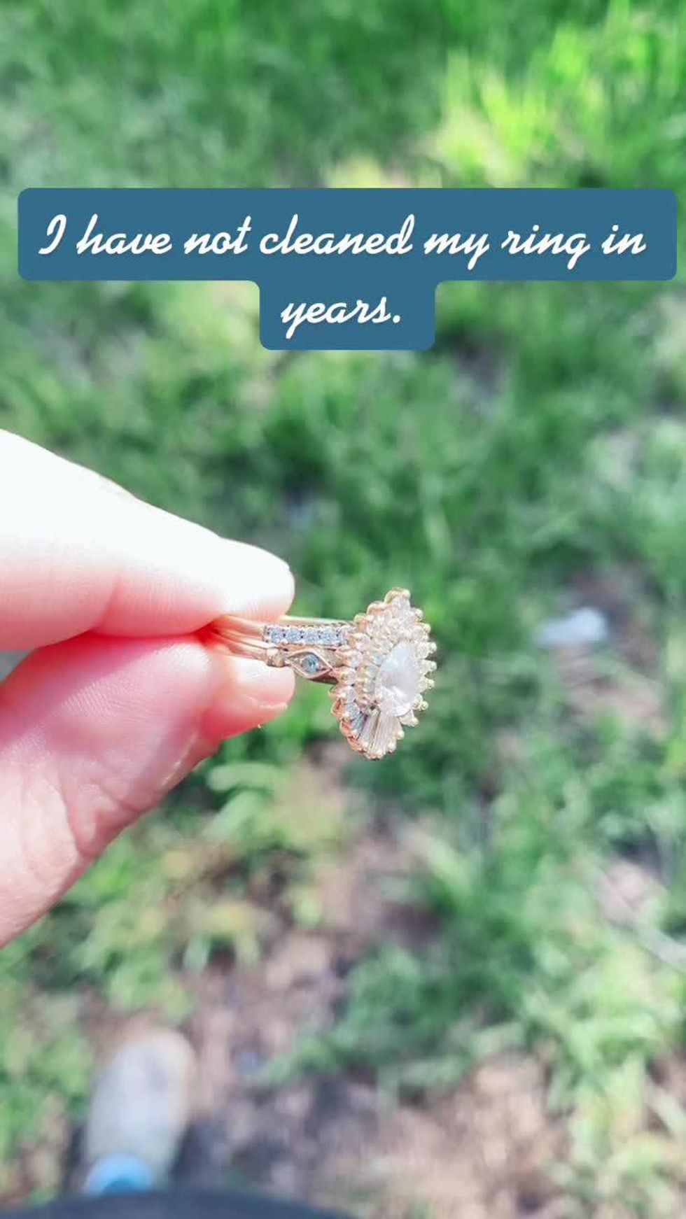 Diamond Dazzle Stik Narcity