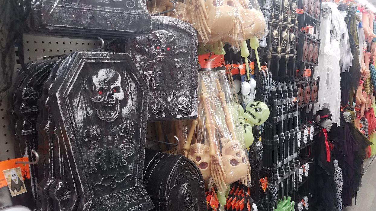 If A Zombie Apocalypse Came To Canada These Cities Would Apparently Be The Most F*cked