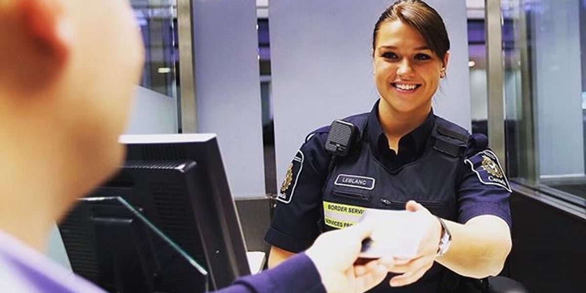 Canada Border Services Is Hiring New Agents Without Previous Experience And  The Salary Starts At $64,000 - Narcity