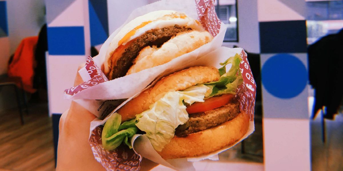I Tried A W Canada S New Beyond Meat Breakfast Burger And This Is My Honest Opinion Narcity I Tried A W Canada S New Beyond Meat Breakfast Burger And This Is My Honest Opinion Narcity