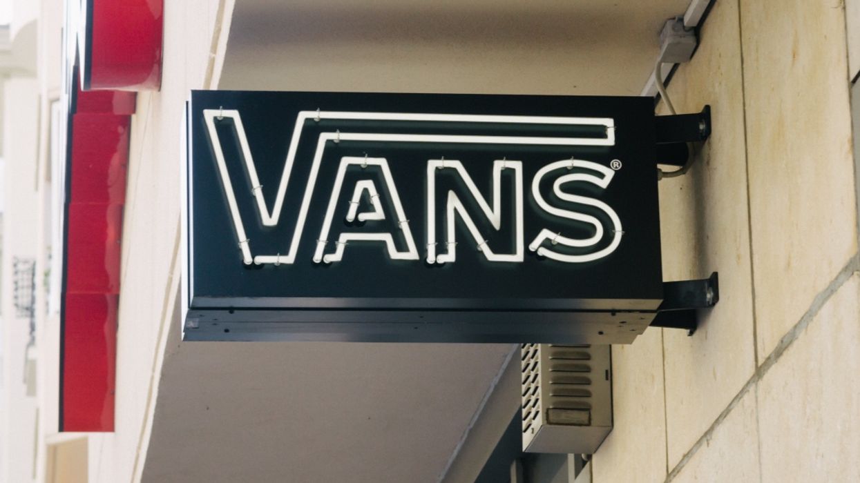 Vans canada stores Clearance