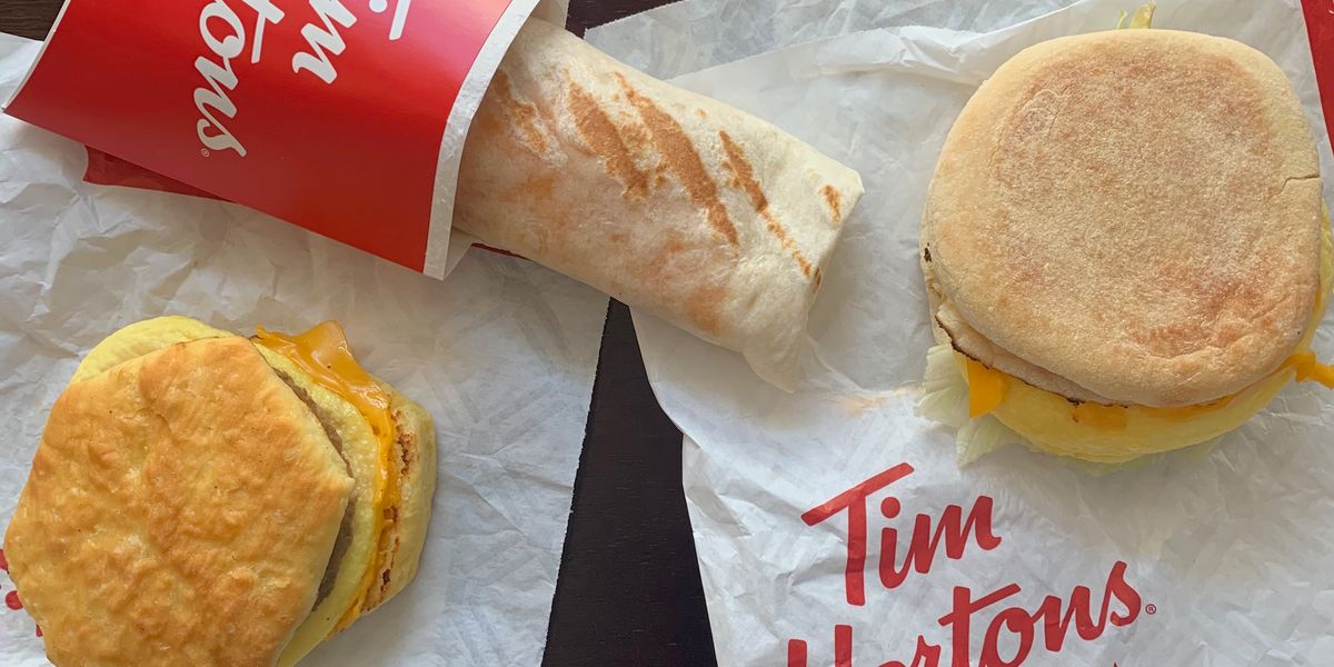 Tim Horton S Beyond Meat Breakfast Sandwiches Have Arrived And Here S My Honest Opinion About Them Narcity Tim Horton S Beyond Meat Breakfast Sandwiches Have Arrived And Here S My Honest Opinion About Them Narcity