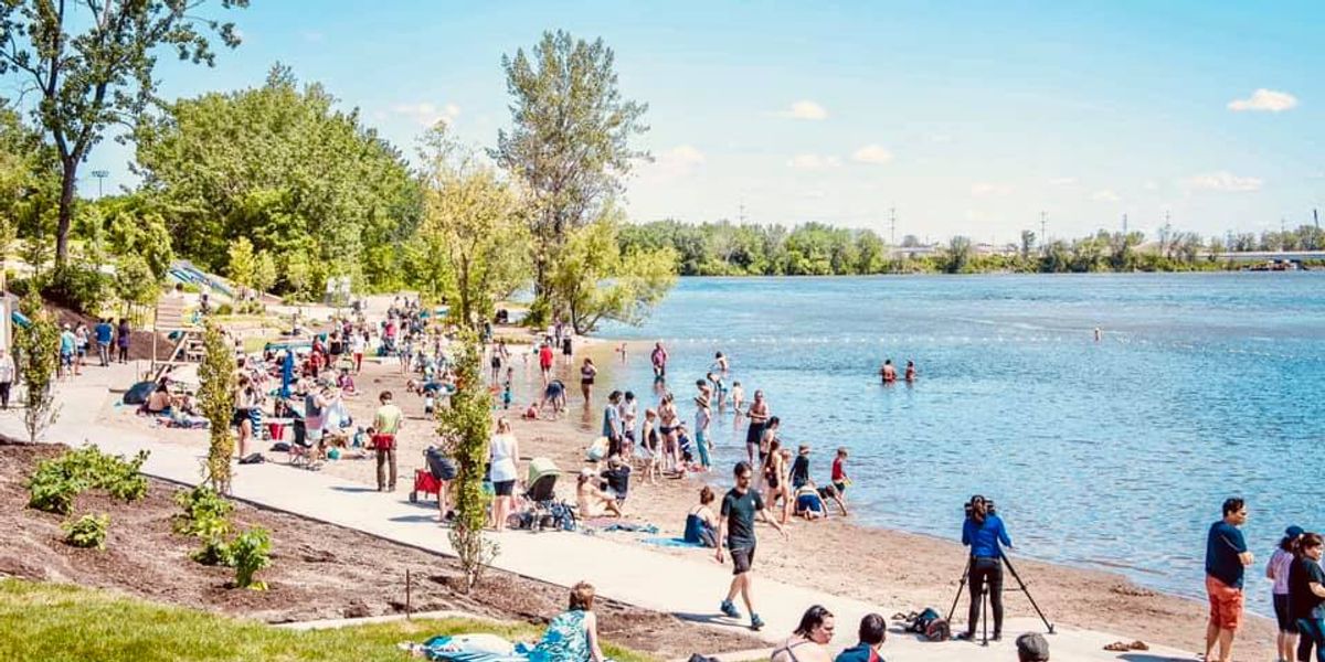 L'arrondissement de Verdun a inauguré sa nouvelle plage à Montréal et voici de quoi elle a l'air - Narcity