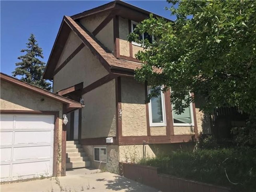 7 Calgary Houses For Sale Under For 300K That You Can Actually Afford