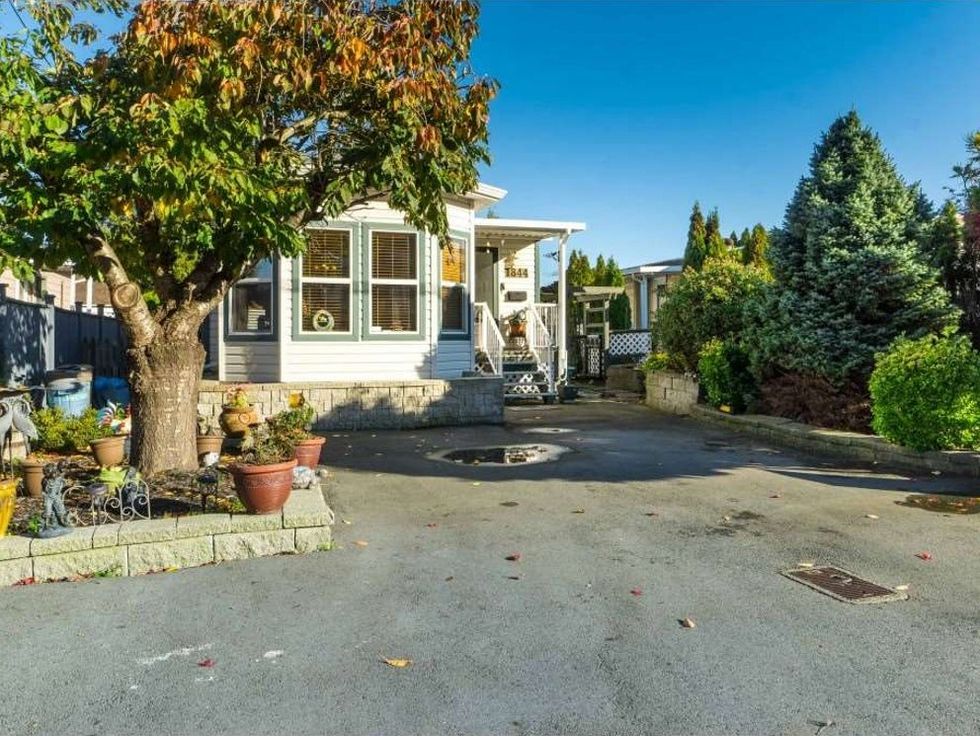 7 Cheap Houses For Sale Near Vancouver BC Selling For Under 530,000