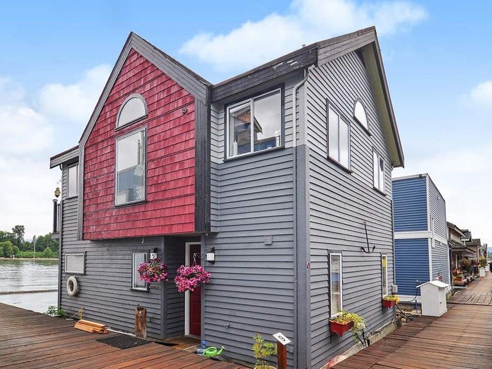 7 Cheap Houses For Sale Near Vancouver BC Selling For Under 530,000