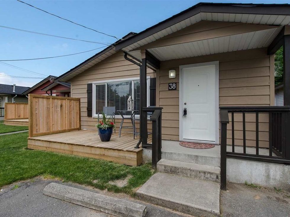 7 Cheap Houses For Sale Near Vancouver BC Selling For Under 530,000