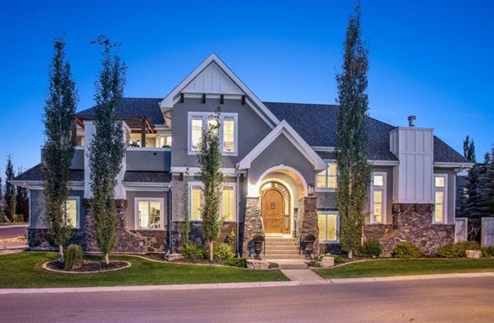 Miami Beach Feel In Alberta Narcity