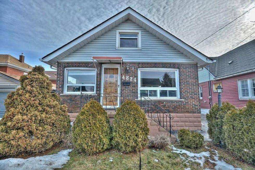 Ontario Homes That Are Selling For 400,000 Across The Province Narcity