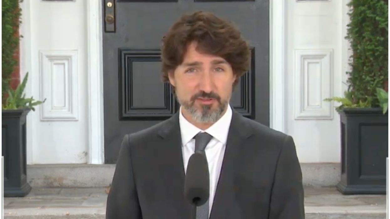 Justin Trudeau explique ce qui va arriver si tu as demandé la PCU par erreur (VIDÉO)
