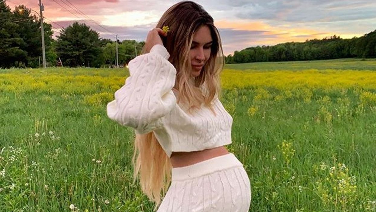 Élisabeth Rioux dévoile les réalités de son corps qui change pendant la grossesse