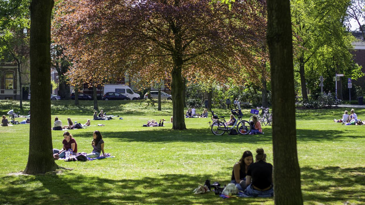 On te démêle les nouvelles règles du 2 m, 1,5 m et 1 m à suivre au Québec