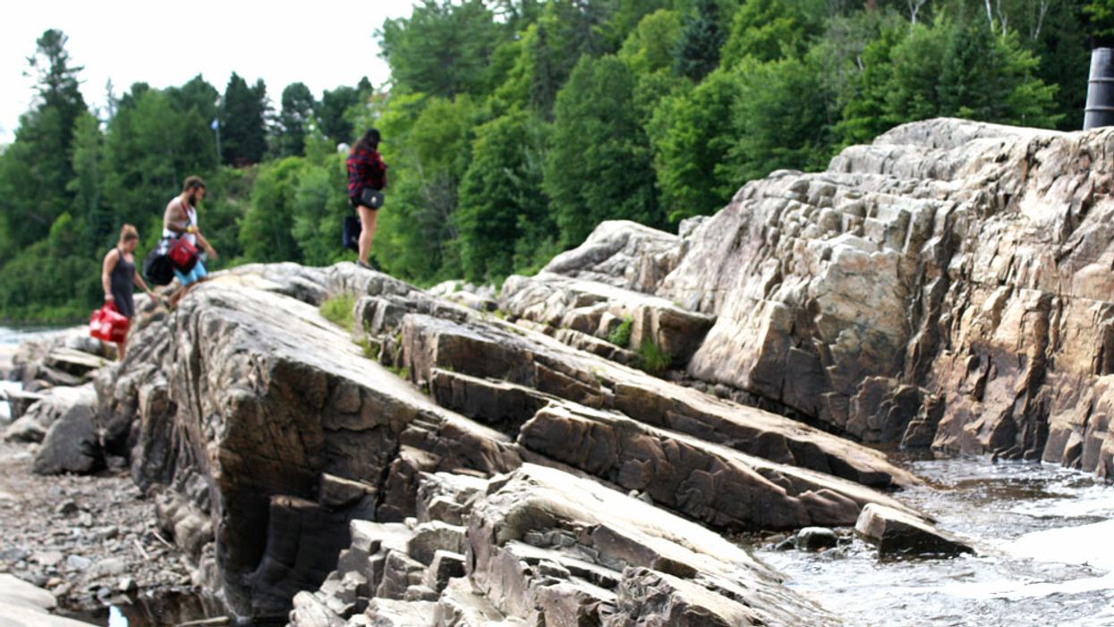Chaos à Rawdon : La Ville ferme ses cascades et ses parcs aux non-résidents
