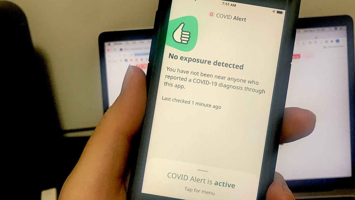 Canada's COVID Alert App Has Been Downloaded Over A Million Times In Just 3 Days (VIDEO)