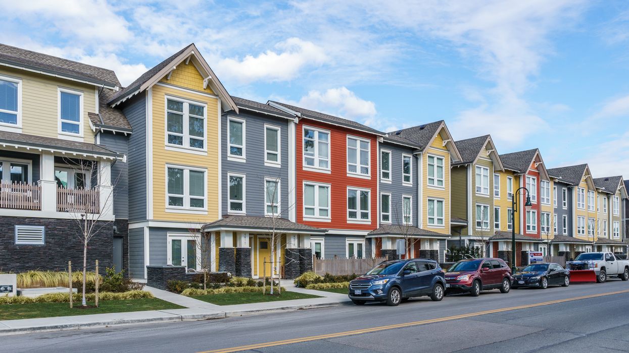Canadians Are Abandoning Cities In Hopes Of Actually Owning A House One Day