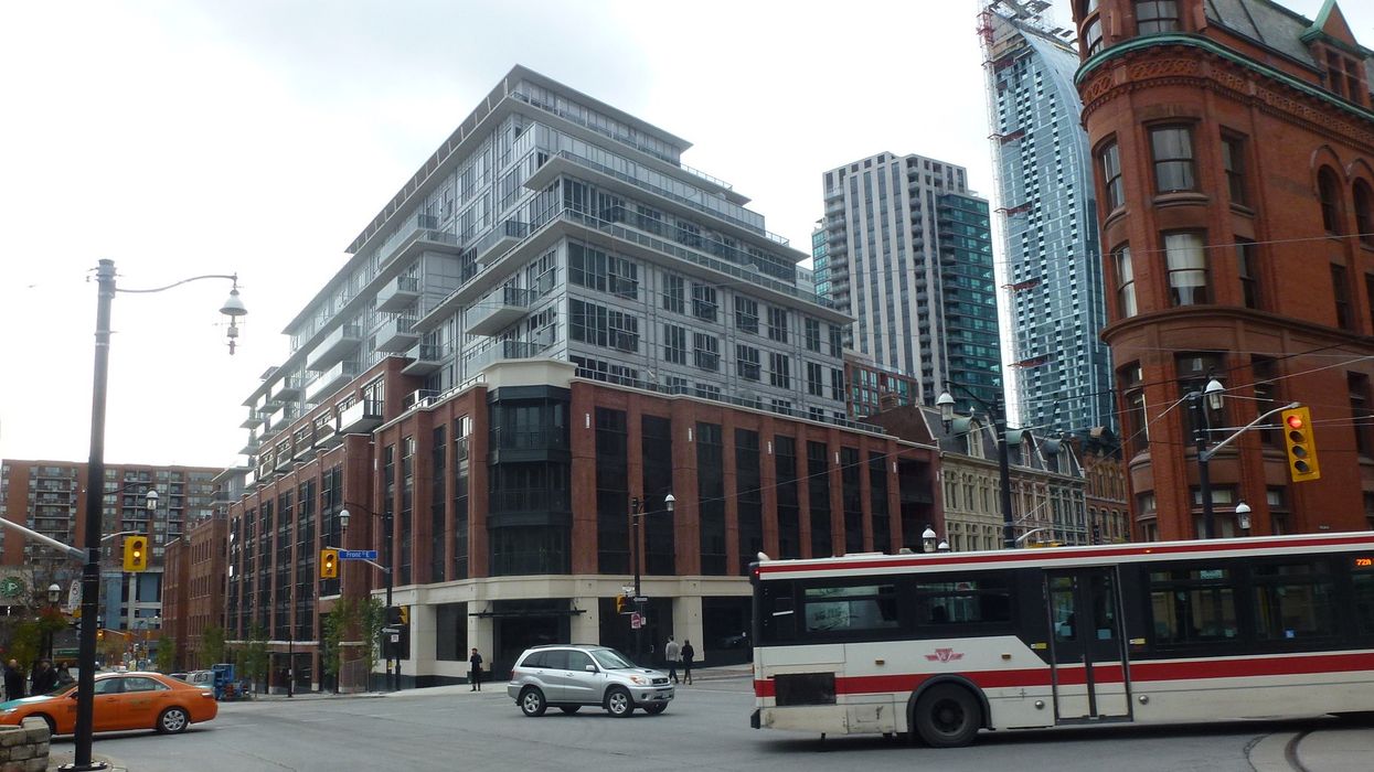 Toronto Rental Prices Keep Dropping & Some Places Are Up To $400 Cheaper